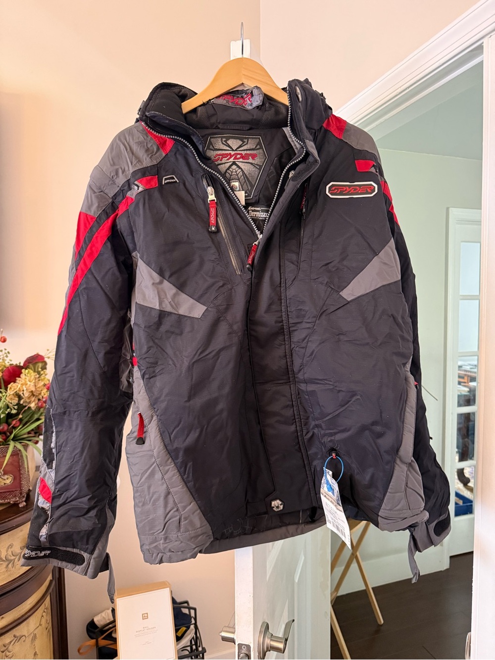 Spyder Men’s Black, Gray & Red Ski Jacket